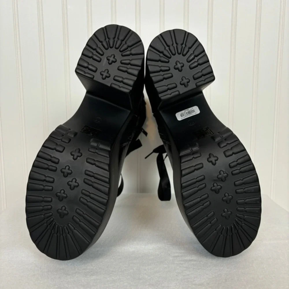 Hot Topic Black Ruffle Chain‎ Platform Boots size 11 Gothic Punk Whimsigoth Rock